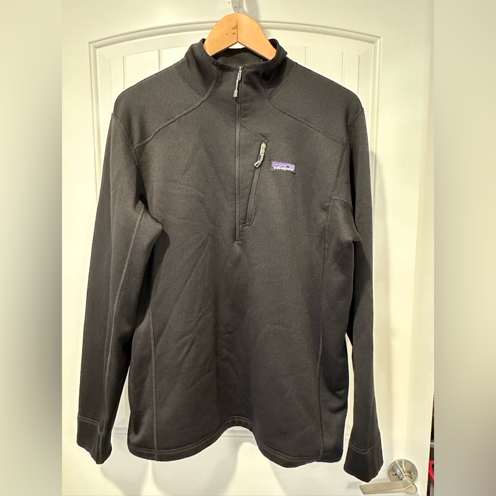 Patagonia Crosstrek Black Fleece 1/4 Zip Pullover - Men’s Large - EUC
